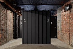 Nové prvky jsou z oceli. (Konverze Kotelny a Uhelného mlýna, Atelier Hoffman)