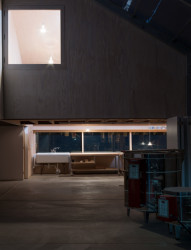 Ateliér, dílna a skleník v jednom v Buffalu od architektonického studia Davidson Rafailidis