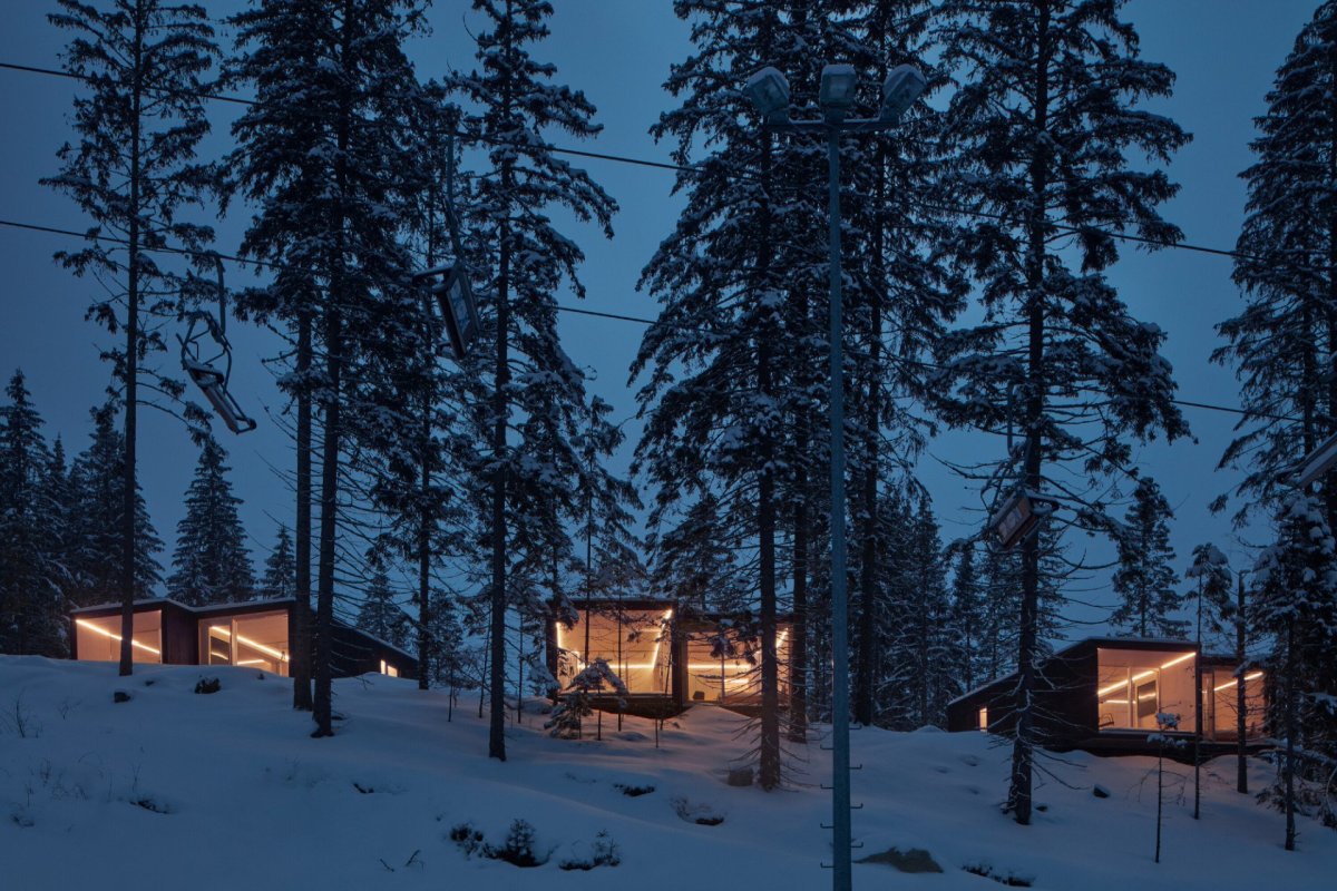 Sheltre pre hotel Bjornson, Ark-shelter / Michiel De Backer, Viktor Mikovčák, Martin Mikovčák