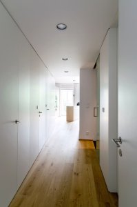 skutek architecture, Rekonstrukce bytu v centru Varšavy / Wilcza – foto