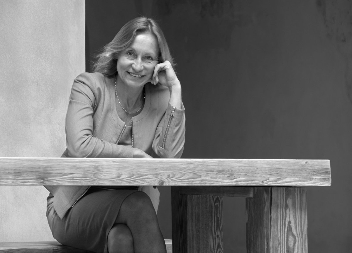 Kniha Ke stolu, Marie Pětová,