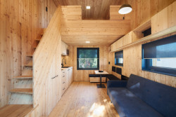 Dřevěný výměnek na Praze 4 od studia PRAJAGA