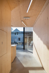 Informační centrum Trojanovice od Kamil Mrva Architects