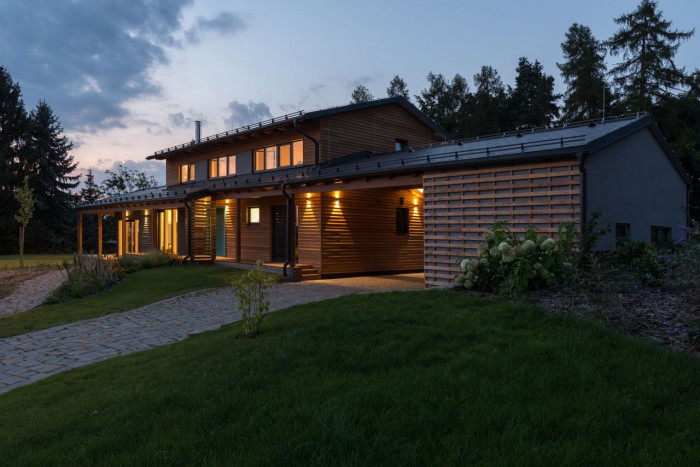 Dům s ozvěnami Karibiku, Irena Truhlářová, Ing. Martin Jirsa, ARCHCON atelier - foto