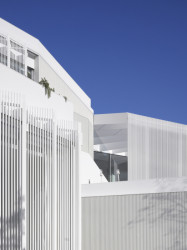 Rodinný dům #house#1.130 v Madridu, Estudio.Entresitio