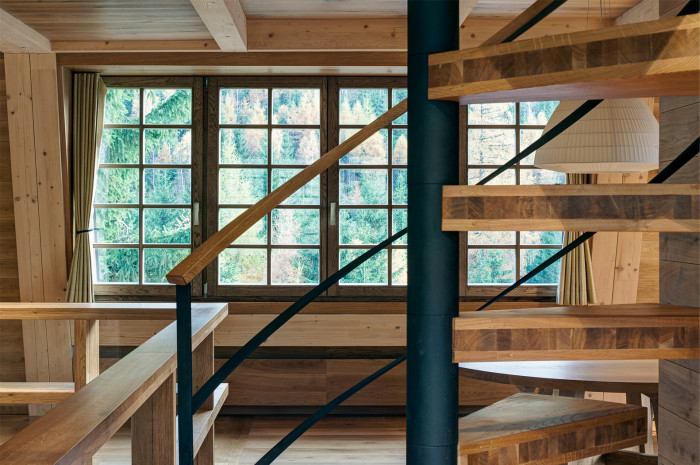 Přestavba chaty ve Svatém Petru, Znamení čtyř - architekti