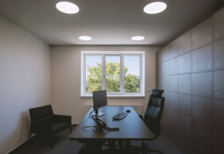 Administrativní sídlo firmy Jolly Joker, Totalstudio