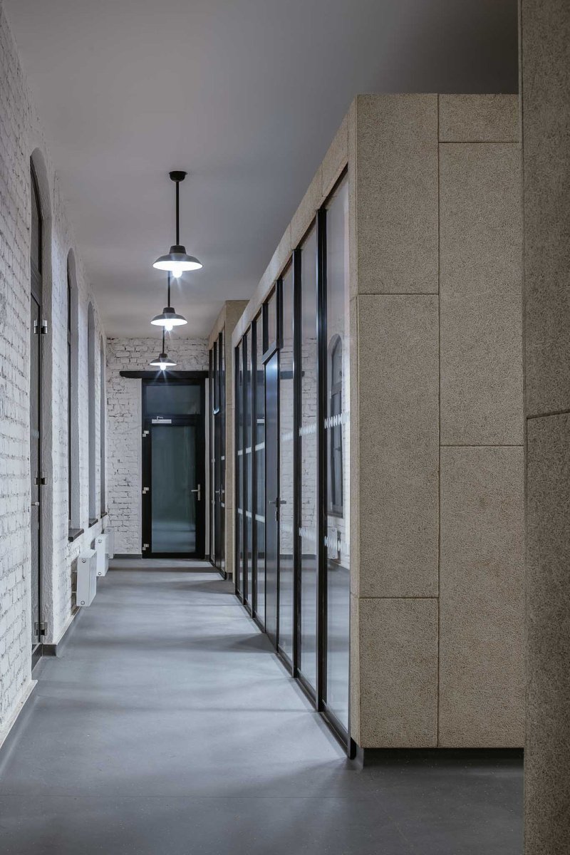 Pohled do interiéru komunitního centra (Komunitní centrum ve Strakonicích, Ateliér VAS)