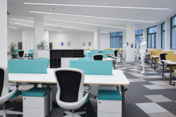 Coworkingové prostory (Textilia – zreknstruovaná ikona Ostravy; Master Design)