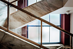 Všeobecný penzijní ústav, dnes Dům Radost, na pražském Žižkově od architektů Josefa Havlíčka a Karla Honzíka, 1932−1934