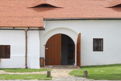 Centrum Mistra Jana Husa v Husinci od ateliéru Masák & Partner