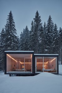 Sheltre pre hotel Bjornson, Ark-shelter / Michiel De Backer, Viktor Mikovčák, Martin Mikovčák