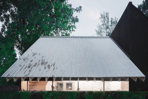 Ateliér, dílna a skleník v jednom v Buffalu od architektonického studia Davidson Rafailidis