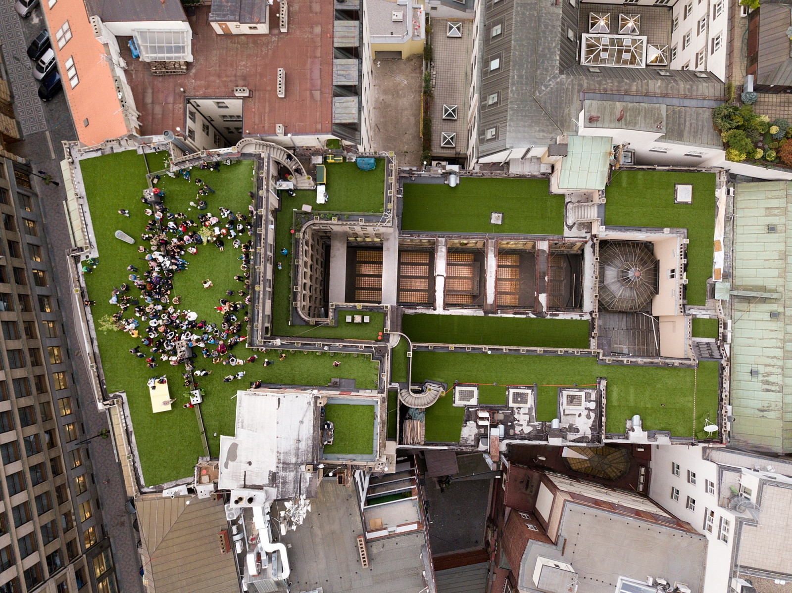Rekonstrukce teras paláce Lucerna podle návrhu Petra Hájka