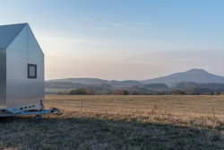 Mobilní domek Mobile Hut, ARTIKUL architekti.