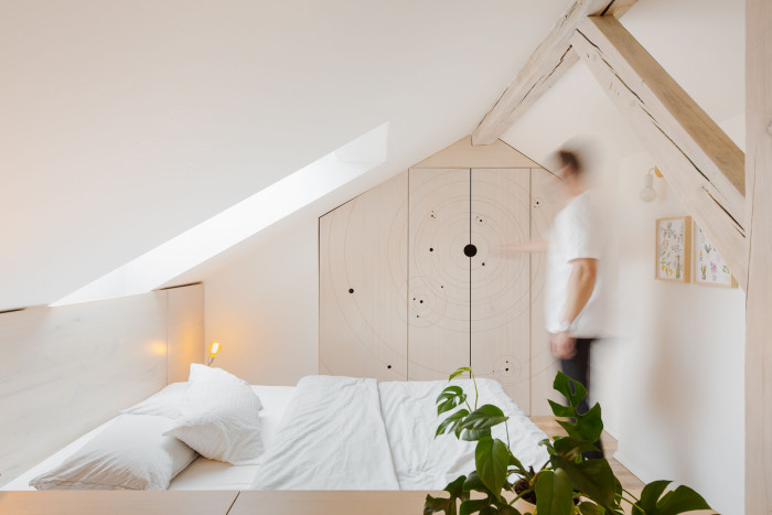 Vršovické podkroví, Mooza architecture / Klára Kuncová (Císařovská)