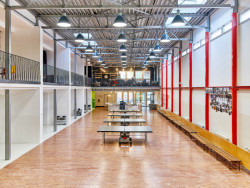 Gymnázium C. S. Lewisa, Kleinert Creative House