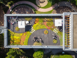 MŠ a ZŠ v obci Ostopovice