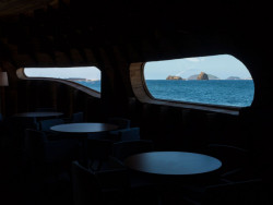 FCC Arquitectura & Paulo Lobo, Cella Bar - foto