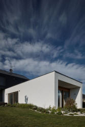 Mimosa, RD v Nučicích - foto