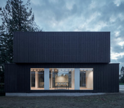 Showroom firmy GAB, Ark-shelter / Martin Mikovčák