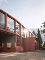 Přístavba základní a mateřské školy ve Studenci - cena za novostavbu