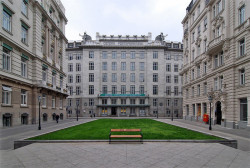 Poštovní spořitelna ve Vídni (1903) od Otto Wagnera