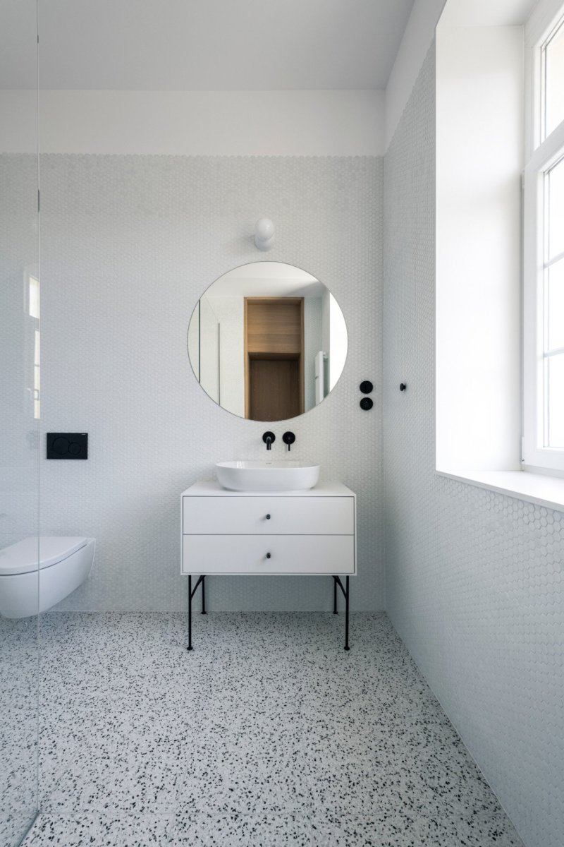 Interiér bytu HLB, Kuklica Smerek architekti / Peter Kuklica, Martin Smerek, Juraj Hubinský