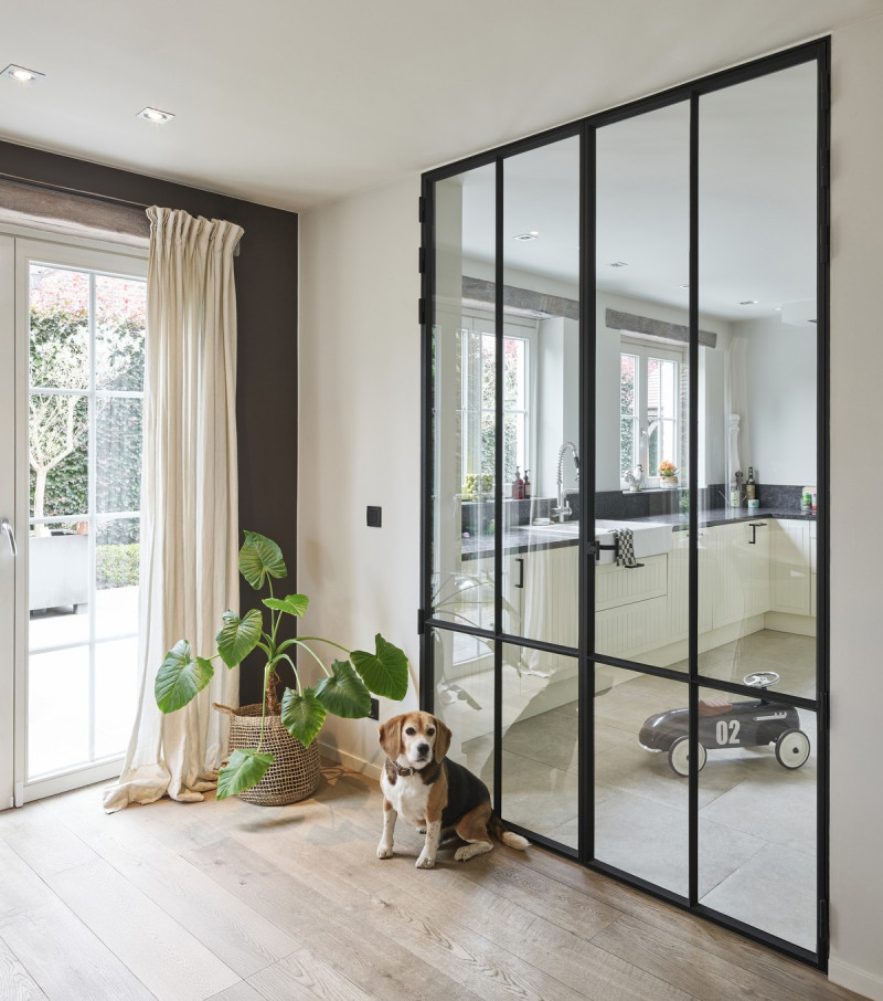 Ocelové systémy Steel Design jsou kombinací subtilních profilů a velkých prosklených ploch propouštějících do prostoru maximum světla.