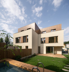 Brněnští architekti z ateliéru SENAA zrealizovali viladům v Praze