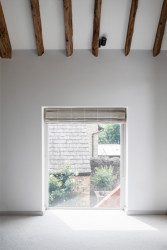 Konverze pergamenové fabriky v Northamptonshire od britského studia Will Gamble Architects