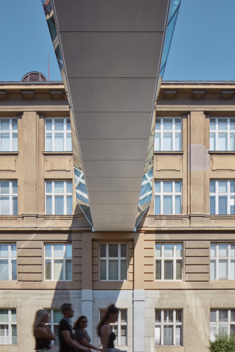 Spojovací lávky VŠCHT, Opočenský Valouch architekti