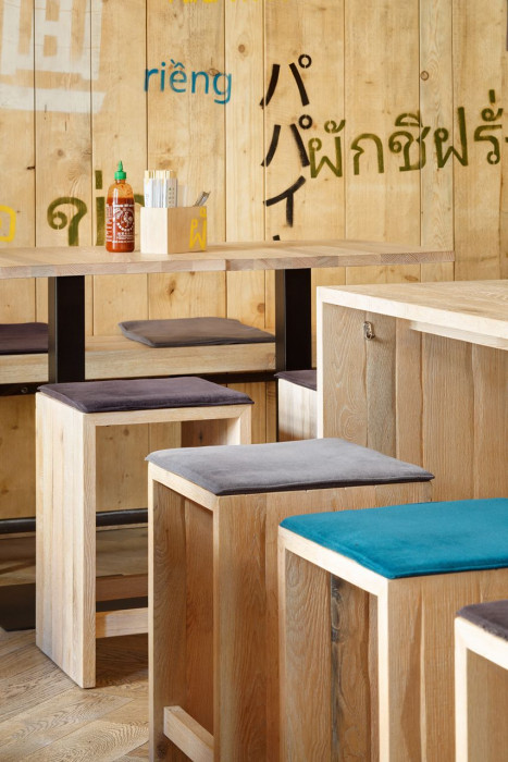 Kryštof Blažek, Interiér restaurace Modrý Zub - foto