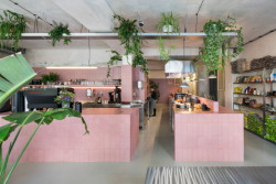 Architektonické studio NEUHÄUSL HUNAL navrhlo interiér pražského vietnamského bistra An