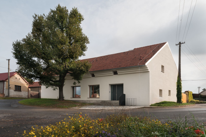 Komunitní centrum v Máslovicích od bod architekti