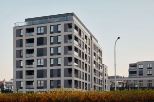 Ateliér Podlipný Sladký architekti realizoval celkem sedm bytových domů v pražských Strašnicích