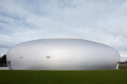 Sporadical, sportovní hala Dolní Břežany