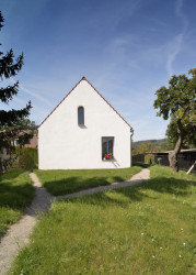 Rodinný dům v Mníšku pod Brdy od 3+1 architekti
