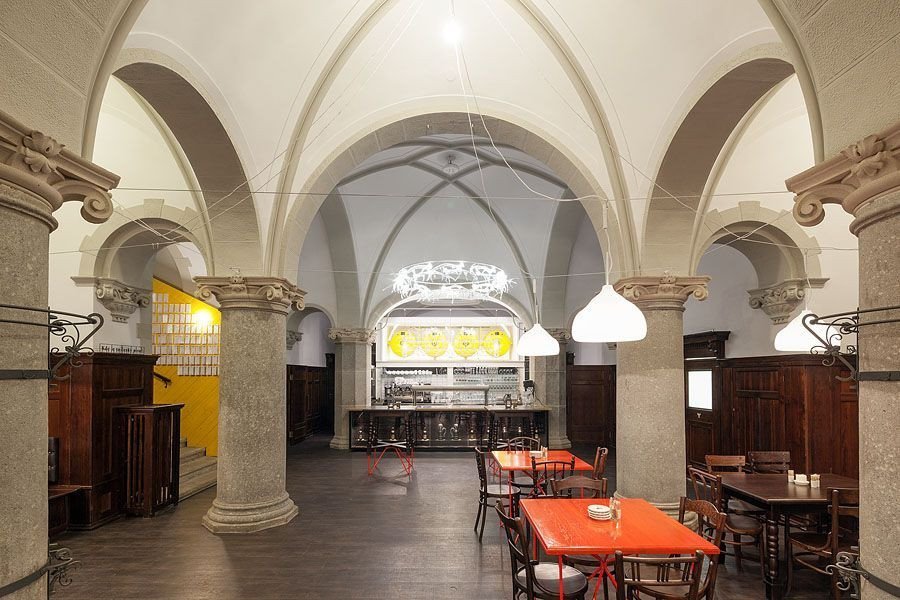 studio RAKETOPLÁN, Radniční sklípek v Liberci - foto