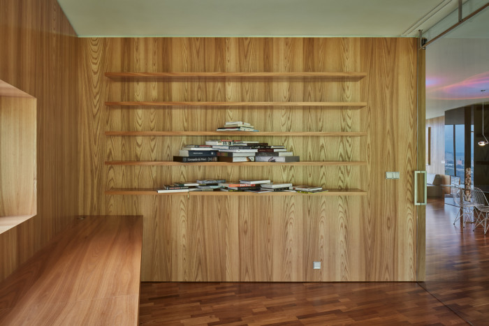 Lazy House, petrjanda/brainwork