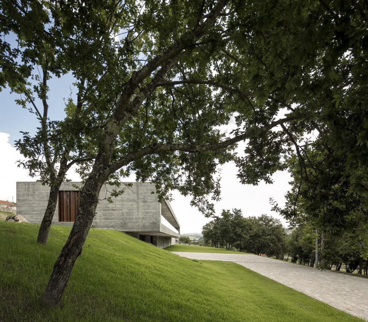 Sambade House, Spaceworkers