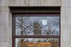 Kro Café, NEUHÄUSL HUNAL / David Neuhäusl, Matěj Hunal