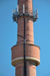 Obr. 6: Utilitární využití jako nosič telekomunikačního zařízení, Roudnice nad Labem - foto