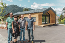 Členové rodinné firmy specializující se na dřevěné konstrukce Faltheiner