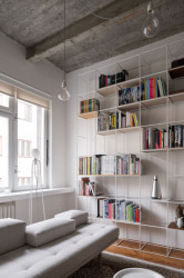 Okna, dveře, kování, to vše se repasovalo.  (Rekonstrukce funkcionalistického bytu v Praze, architekt Martin Čeněk)