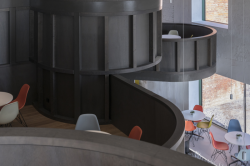 Enotéka - vinný bar a degustační prostor ve Znojmě, Chybík+Krištof