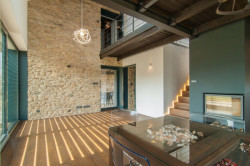 Dům pro Vysočinu, Radek Hadrbolec