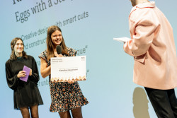 Slavnostní vyhlášení výsledků mezinárodní soutěže Model Young Package