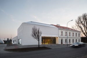 Městská hala Modřice, Atelier bod architekti/ Vojtěch Sosna, Jakub Straka, Jáchym Svoboda