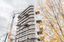 Hlavním přínosem doporučeného řešení byly úspory v nákladech na zhotovení stěn. Zdění z vápenopískových tvárnic Silka Tempo je až o 50 % levnější než zhotovení vnitřních železobetonových konstrukcí.